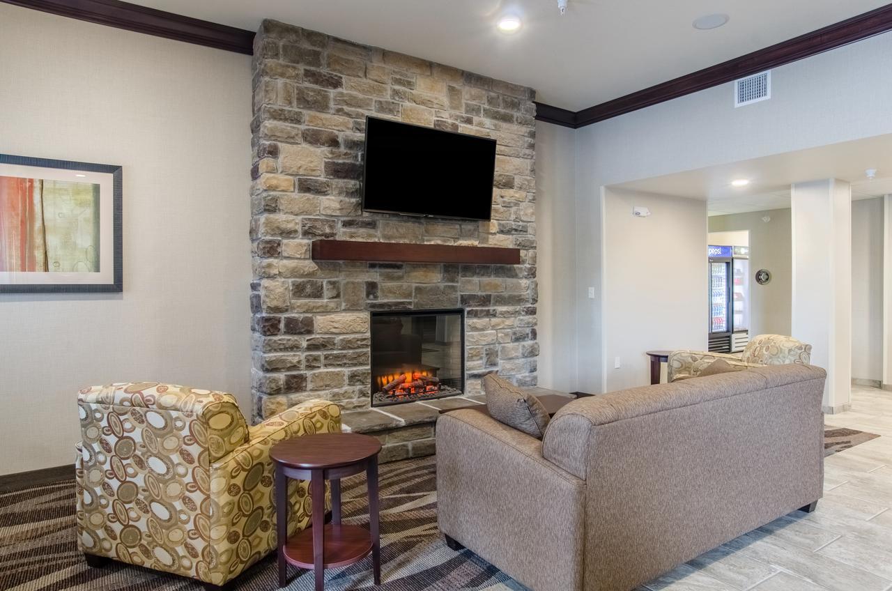 Cobblestone Inn & Suites - Guernsey Exteriör bild